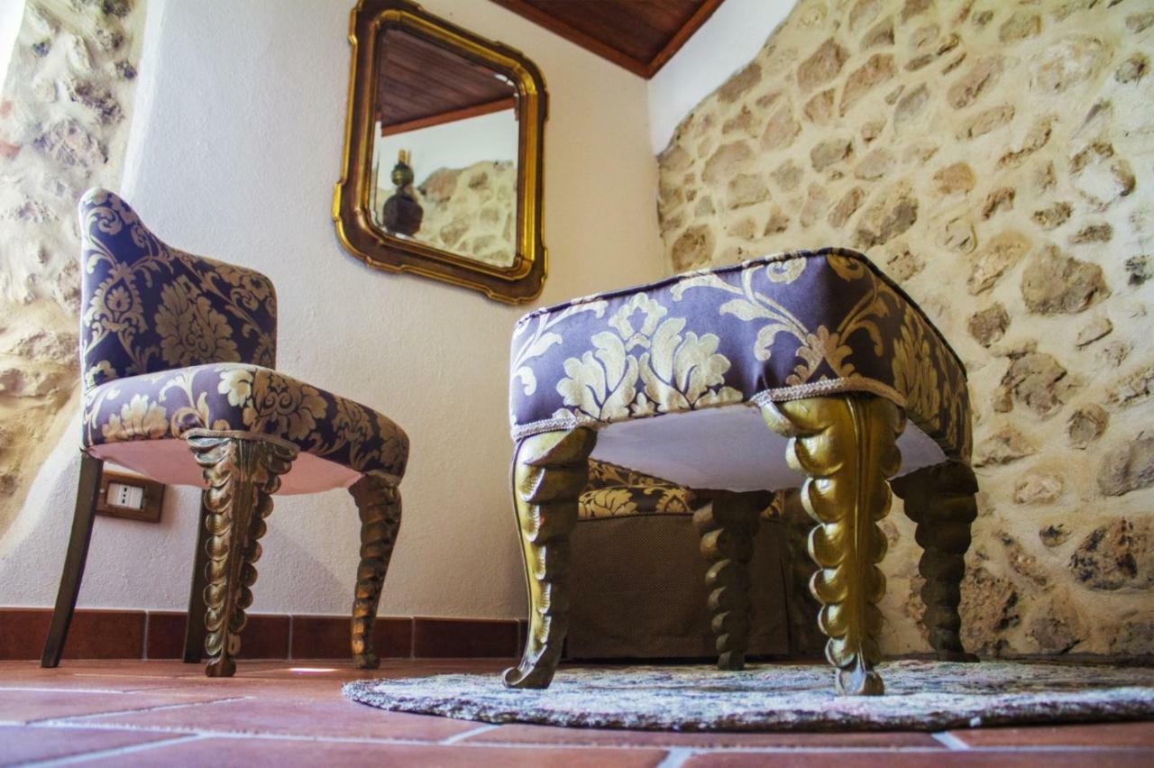 La Rupe Bed And Breakfast Norma Екстериор снимка
