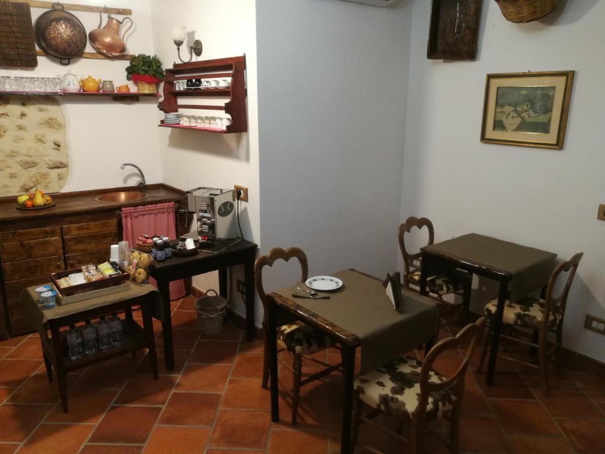 La Rupe Bed And Breakfast Norma Екстериор снимка